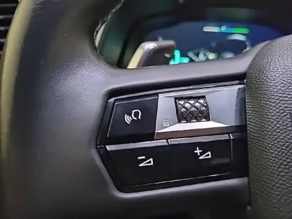 Photo 87 DS DS 7 Gén. I Ph1 NG Business 5