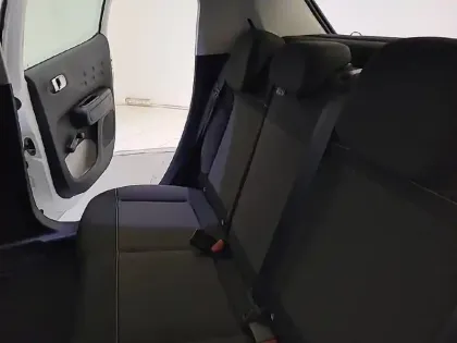 Photo 11 Citroën C3  PureTech 83 ch BVM5