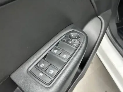 Photo 83 Renault Arkana  E-Tech 145