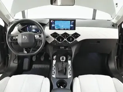 Photo 7 DS DS 3 DS3 Crossback PureTech 100 BVM6