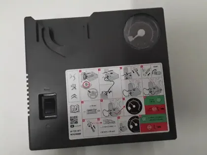 Photo 18 Citroën C4 e- 136 ch Automatique