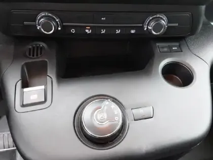 Photo 20 Citroën Berlingo  VAN M 950 BLUEHDI 130 S&S EAT8