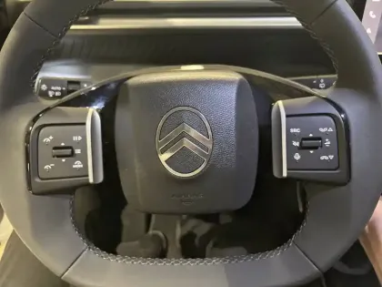 Photo 18 Citroën C3 Aircross e- 113 autonomie confort