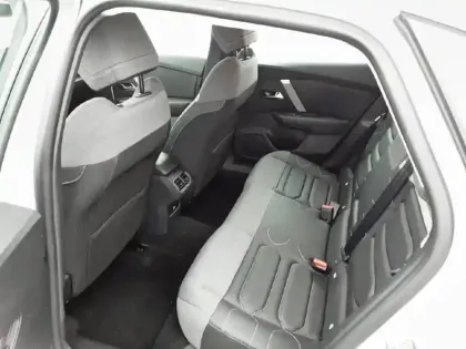 Photo 11 Citroën C4  BlueHDi 130 EAT8