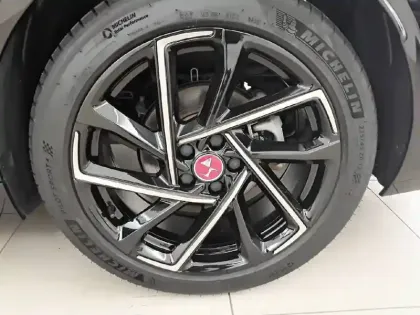 Photo 10 DS DS 9  Hybride E-Tense 225