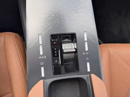 Photo 13 DS DS 8 DS N°8 245 ch FWD Long Range