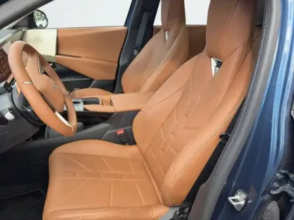 Photo 10 DS DS 8 DS N°8 245 ch FWD Long Range