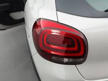 Photo 16 Citroën C3  PureTech 83 ch BVM5