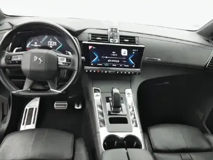 Photo 47 DS DS 7 DS7 Crossback Hybride E-Tense 300 EAT8 4x4