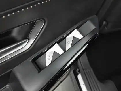 Photo 21 DS Ds 7 DS7 Crossback Hybride E-Tense 300 EAT8 4x4