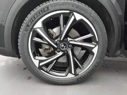 Photo 12 DS Ds 7 DS7 Crossback Hybride E-Tense 300 EAT8 4x4