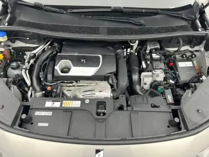 Photo 14 DS Ds 7 DS7 Crossback Hybride E-Tense 300 EAT8 4x4