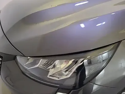 Photo 15 Peugeot 208  PureTech 100 S&S EAT8