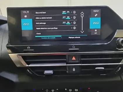 Photo 82 Citroën C4  BlueHDi 110 S&S BVM6