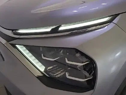 Photo 15 Citroën C4  BlueHDi 110 S&S BVM6