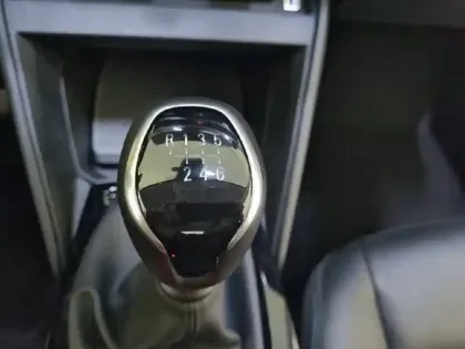 Photo 44 Citroën C4 Gén. III Ph1 Feel Pack 5