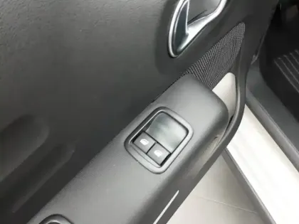 Photo 17 Citroën C3  PureTech 83 S&S BVM5