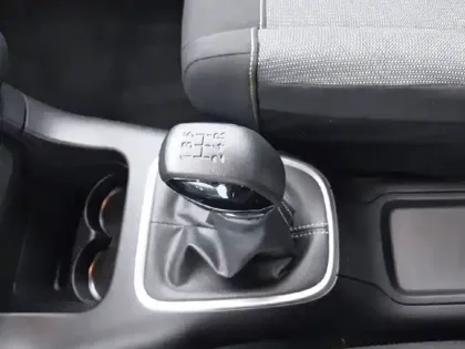 Photo 13 Citroën C3  PureTech 83 S&S BVM5