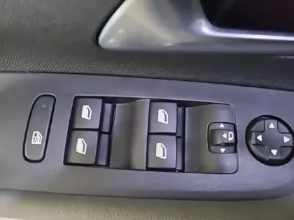 Photo 29 Opel Mokka  Electrique 136 ch & Batterie 50 kWh