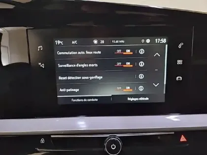 Photo 20 Opel Mokka  Electrique 136 ch & Batterie 50 kWh