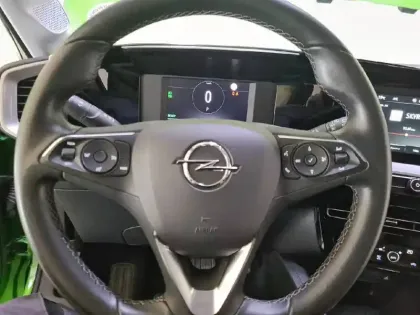 Photo 40 Opel Mokka  Electrique 136 ch & Batterie 50 kWh