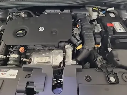 Photo 14 Citroën C4  BlueHDi 130 EAT8