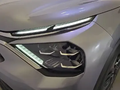 Photo 15 Citroën C4  BlueHDi 130 EAT8