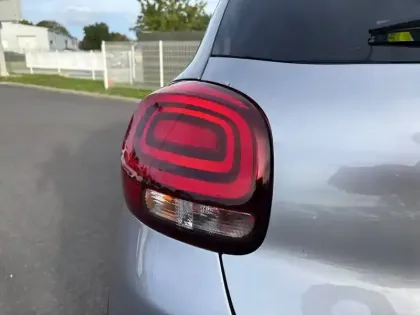 Photo 16 Citroën C3  PureTech 83 S&S BVM5