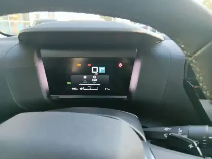 Photo 9 Citroën C4  BlueHDi 130 EAT8