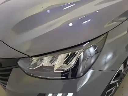 Photo 55 Peugeot 208  PureTech 75 S&S BVM5