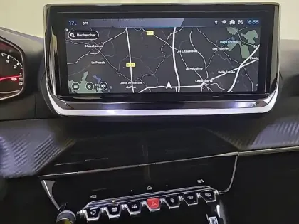 Photo 18 Peugeot 208  PureTech 75 S&S BVM5