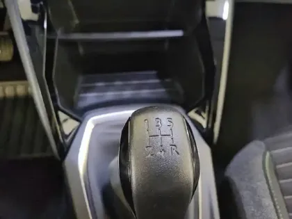 Photo 33 Peugeot 208 Gén. II Ph2 Active 5