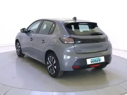 Photo 46 Peugeot 208  PureTech 75 S&S BVM5