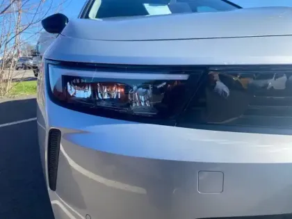 Photo 15 Opel Astra  1.5 Diesel 130 ch BVA8