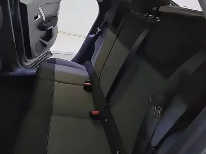 Photo 11 Citroën C4  Hybride 100 e-DCS6