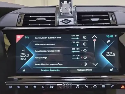 Photo 20 DS Ds 7 DS7 Crossback Hybride E-Tense 300 EAT8 4x4