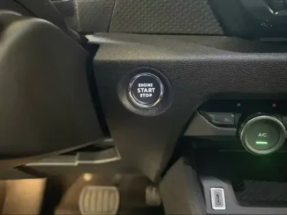 Photo 21 Citroën C4  BlueHDi 130 EAT8