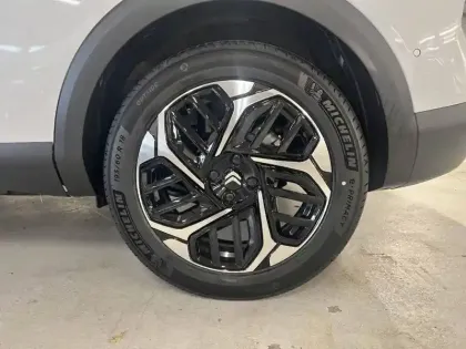 Photo 12 Citroën C4  BlueHDi 130 EAT8