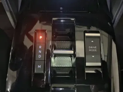 Photo 13 Citroën C4  BlueHDi 130 EAT8