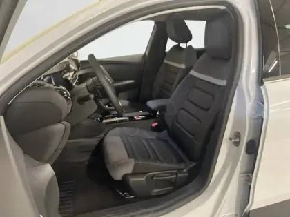 Photo 10 Citroën C4  BlueHDi 130 EAT8