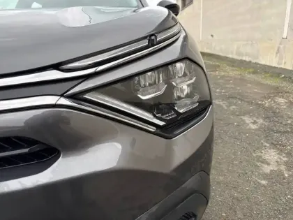 Photo 15 Citroën C4 e- 136 ch autonomie standard  Automatique