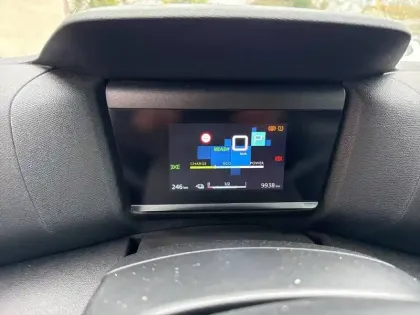 Photo 9 Citroën C4 e- 136 ch autonomie standard  Automatique