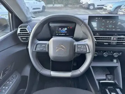 Photo 8 Citroën C4 e- 136 ch autonomie standard  Automatique