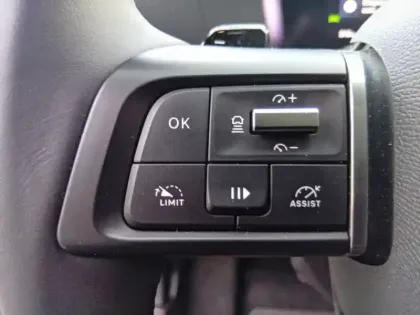 Photo 46 Citroën C4 Gén. III Ph2 MAX 5