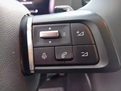 Photo 47 Citroën C4 Gén. III Ph2 MAX 5