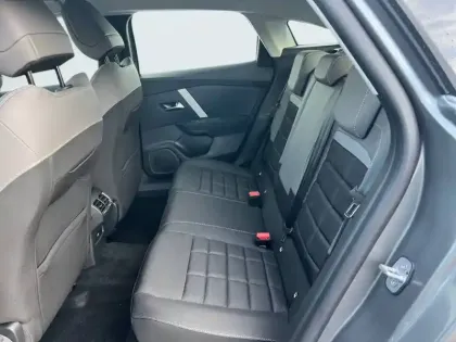 Photo 11 Citroën C4  Hybride 145 e-DCS6