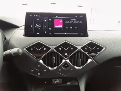 Photo 33 DS DS 3  PureTech 100 BVM6