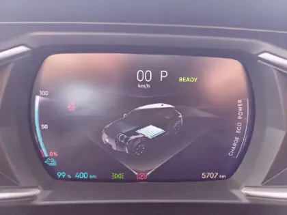 Photo 9 DS DS 3  E-Tense