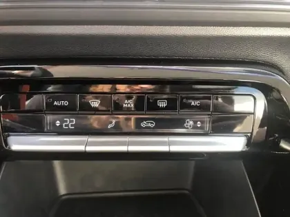Photo 38 Citroën C3 e- 113 ch Automatique