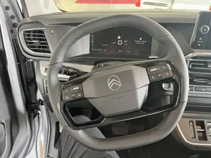 Photo 8 Citroën Jumpy E- FGN M 100 KW (136 CH) BATTERIE 75 KWH